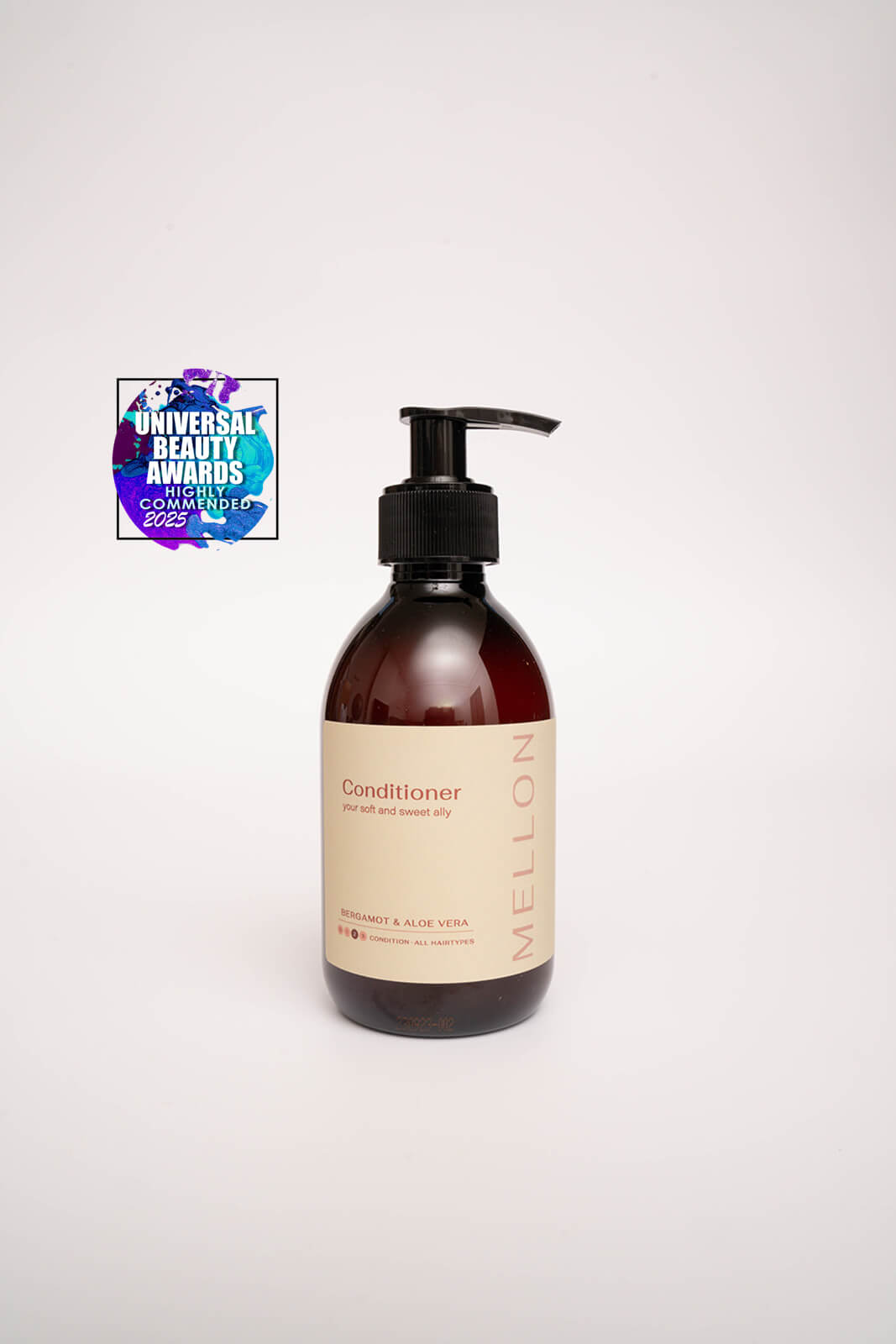 Mellon-Packshots-lightweight conditioner-pomp
