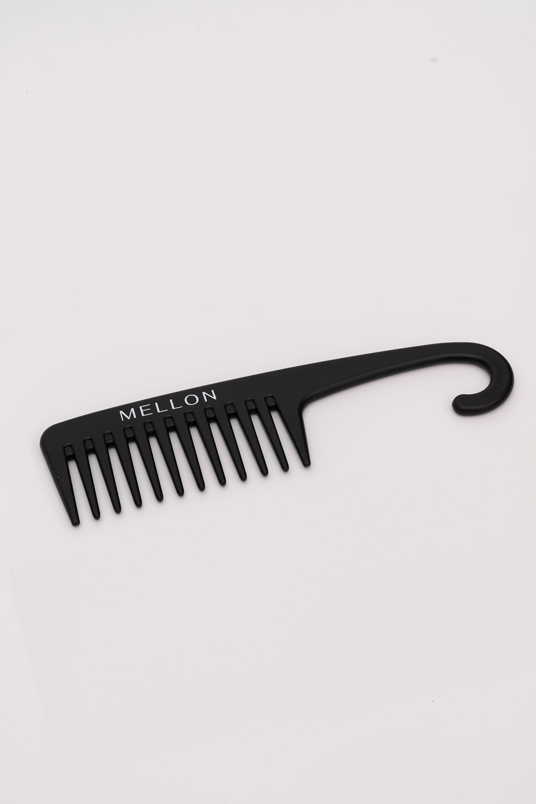 Wide tooth comb (met haak)